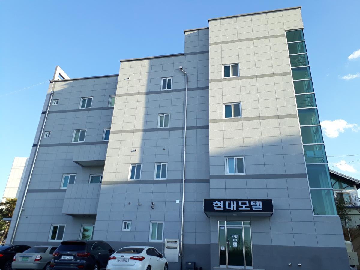 Hyundai Motel Gangneung Exterior photo